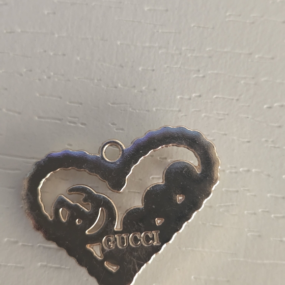 Gucci Heart Charm - Picture 5 of 5